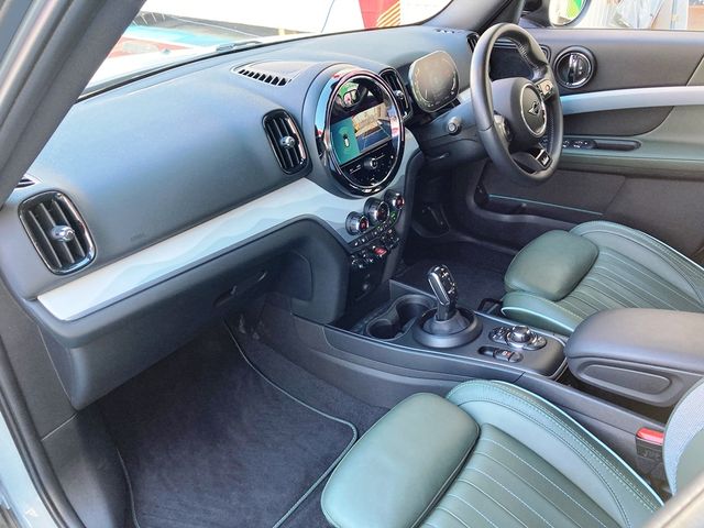 BMW MINI COOPER D CROSSOVER 2023