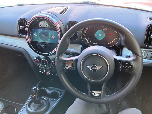 BMW MINI COOPER D CROSSOVER 2023