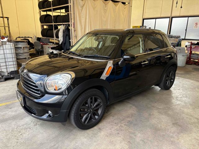 BMW BMW MINI ONE CROSSOVER 2013