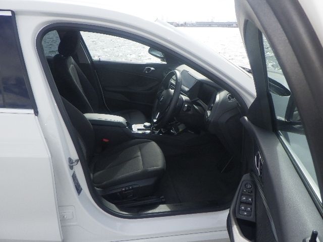 BMW BMW 1series 2020