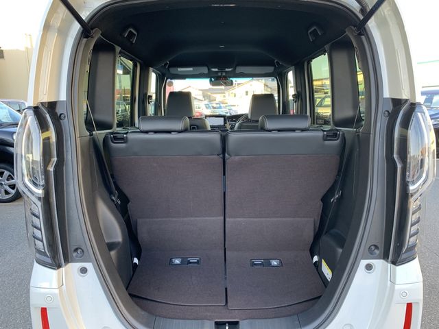 HONDA N BOX CUSTOM 2020