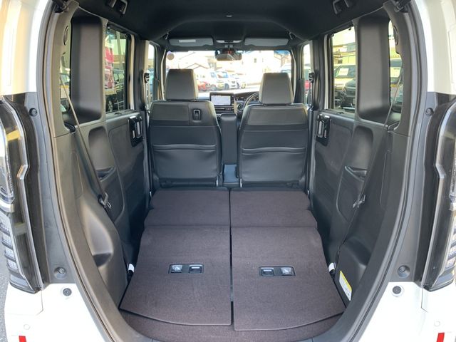 HONDA N BOX CUSTOM 2020