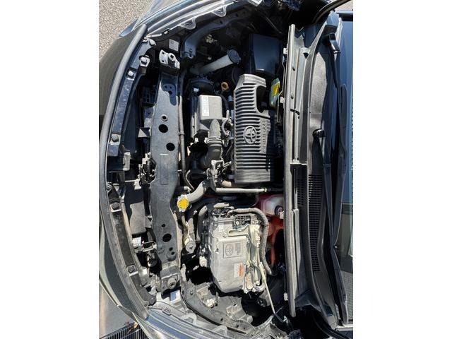 TOYOTA SIENTA HYBRID 2017