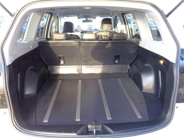 SUBARU FORESTER 2016