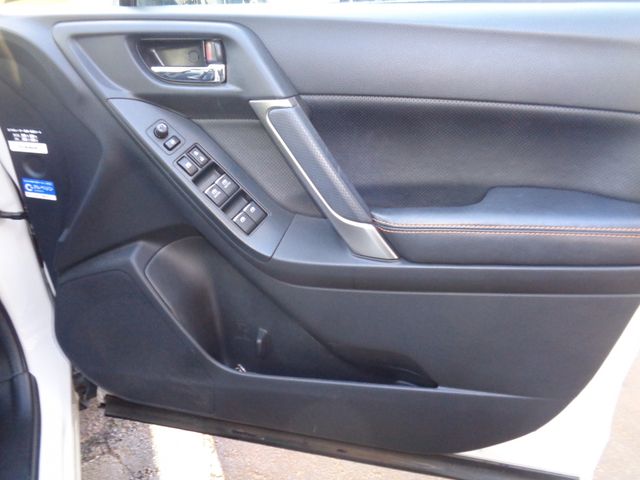 SUBARU FORESTER 2016