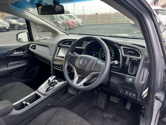 HONDA SHUTTLE HYBRID 2019