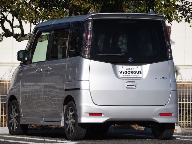 SUZUKI PALETTE SW 2011