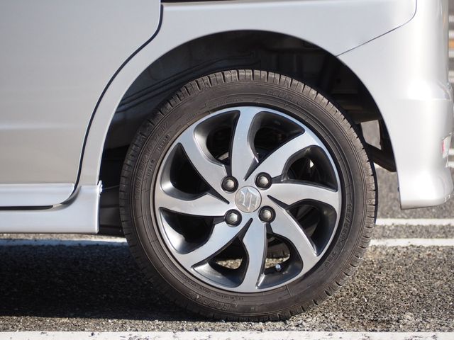 SUZUKI PALETTE SW 2011