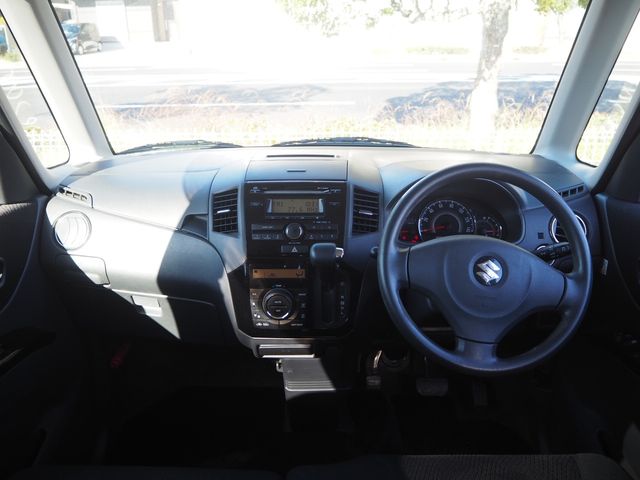 SUZUKI PALETTE SW 2011