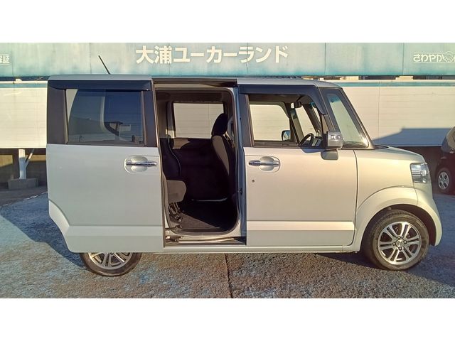 HONDA N BOX 2014