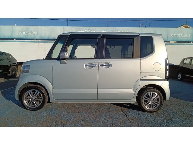 HONDA N BOX 2014