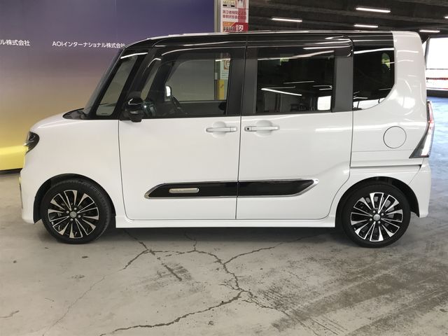 DAIHATSU TANTO CUSTOM 2020