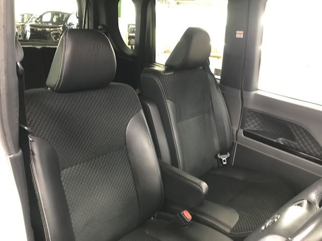 DAIHATSU TANTO CUSTOM 2020