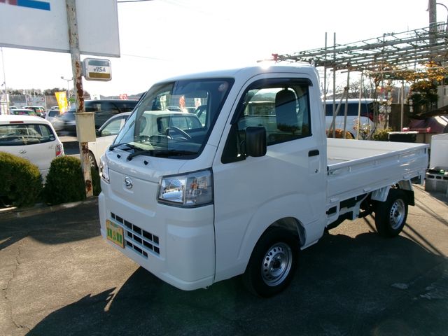 DAIHATSU HIJET truck 4WD 2025