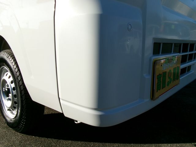 DAIHATSU HIJET truck 4WD 2025