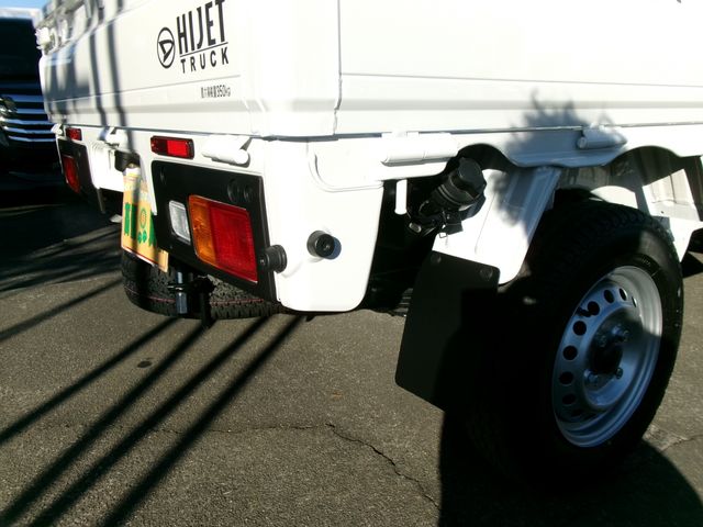 DAIHATSU HIJET truck 4WD 2025