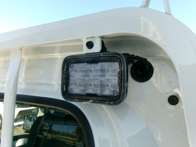 DAIHATSU HIJET truck 4WD 2025