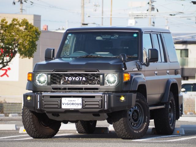 TOYOTA LANDCRUISER 70 2024