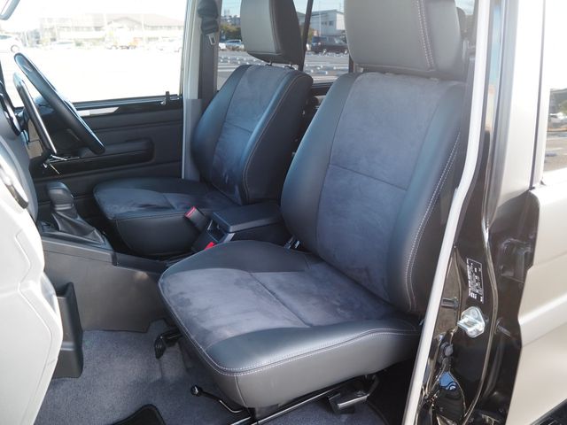 TOYOTA LANDCRUISER 70 2024