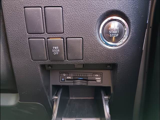 TOYOTA VELLFIRE 4WD 2016