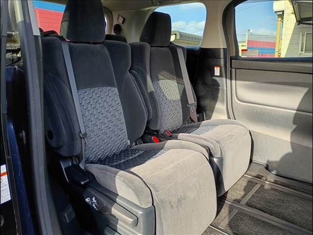 TOYOTA VELLFIRE 4WD 2016