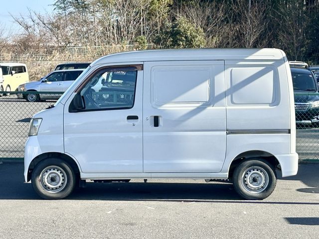 DAIHATSU HIJET CARGO 2010