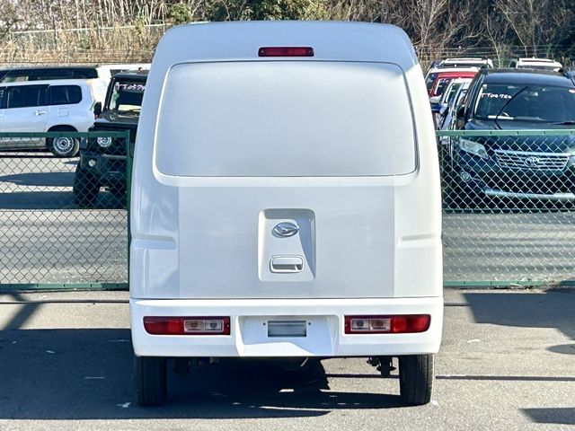 DAIHATSU HIJET CARGO 2010
