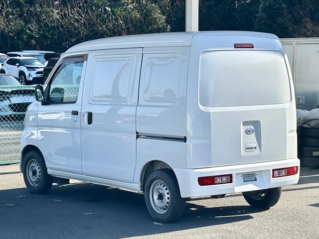 DAIHATSU HIJET CARGO 2010