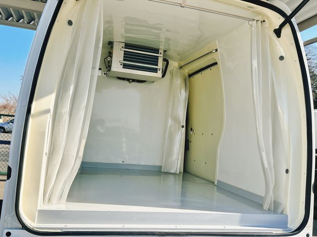 DAIHATSU HIJET CARGO 2010