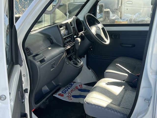 DAIHATSU HIJET CARGO 2010