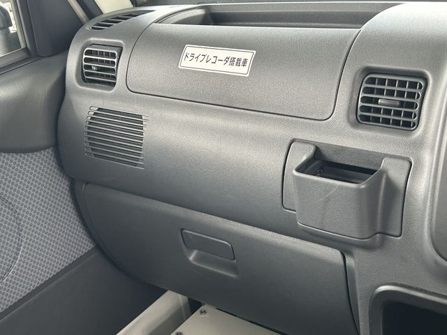 DAIHATSU HIJET truck 2014