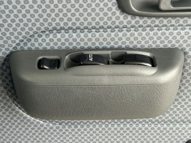 DAIHATSU HIJET truck 2014