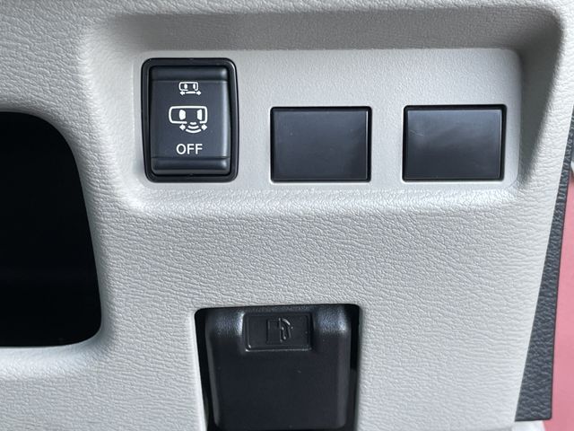 MITSUBISHI eK SPACE 2020