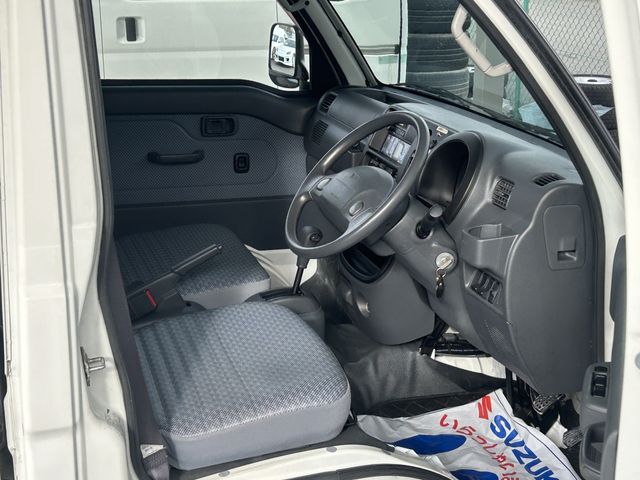 DAIHATSU HIJET truck 4WD 2014