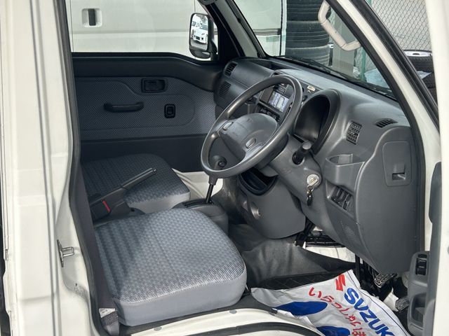 DAIHATSU HIJET truck 4WD 2014