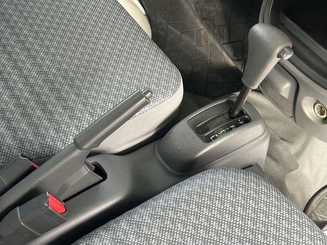 DAIHATSU HIJET truck 4WD 2014