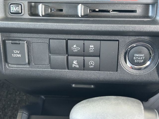 DAIHATSU HIJET truck 2025