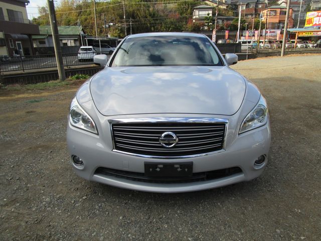 NISSAN FUGA HYBRID 2011