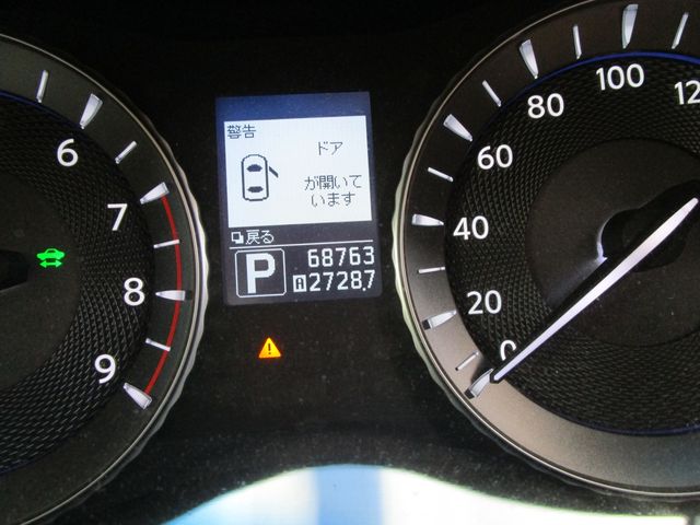 NISSAN FUGA HYBRID 2011