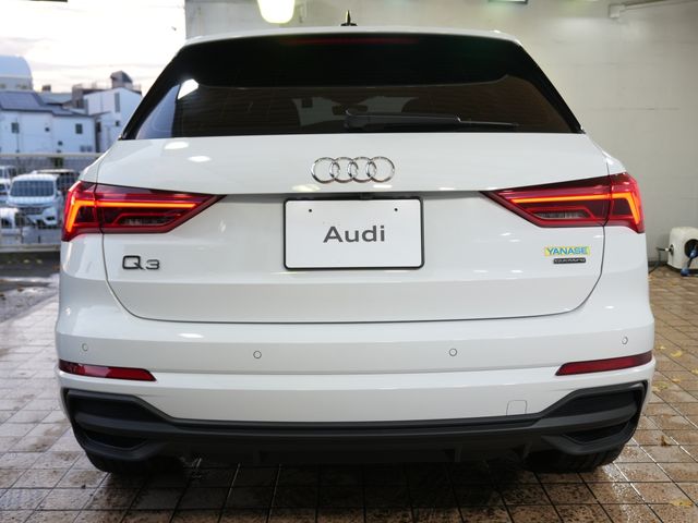 AUDI AUDI Q3 2024