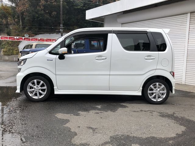 SUZUKI WAGON R 2019