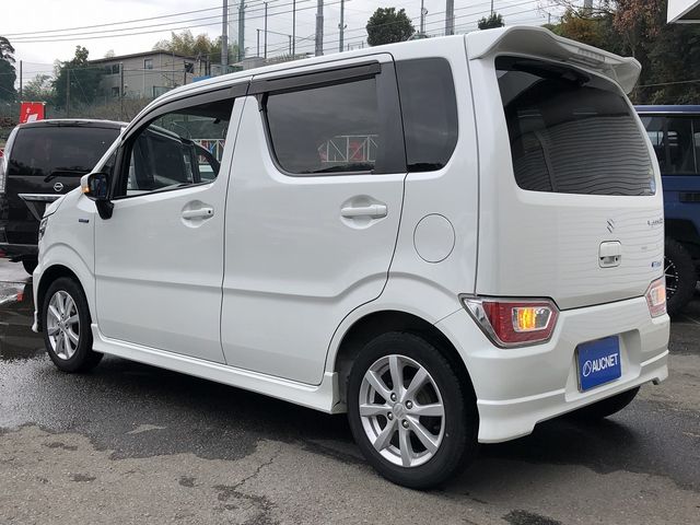 SUZUKI WAGON R 2019