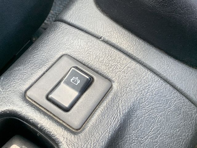 MITSUBISHI LANCER  4WD 1998