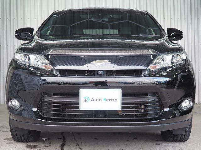 TOYOTA HARRIER 4WD 2017