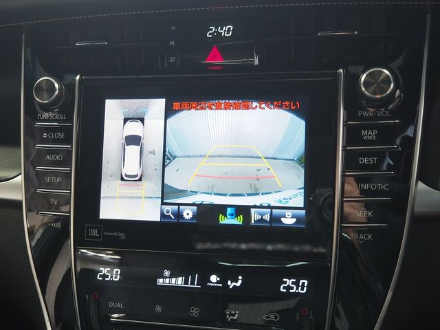 TOYOTA HARRIER 4WD 2017