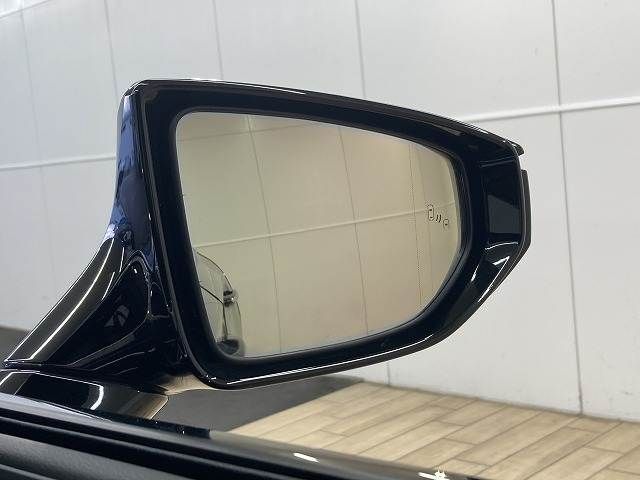 TOYOTA LEXUS LS500 2021