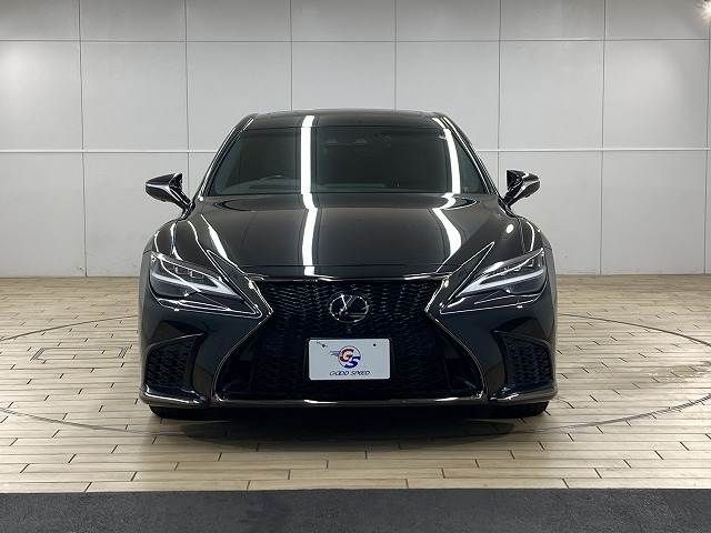 TOYOTA LEXUS LS500 2021