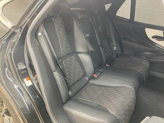 TOYOTA LEXUS LS500 2021