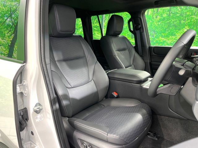 TOYOTA LANDCRUISER 250 2024