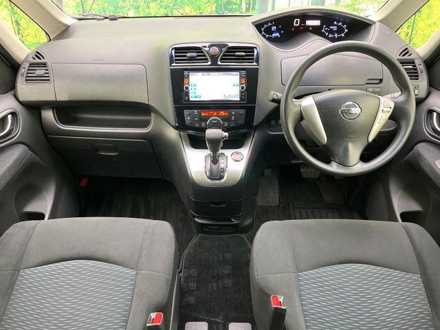 NISSAN SERENA  WG 4WD 2014